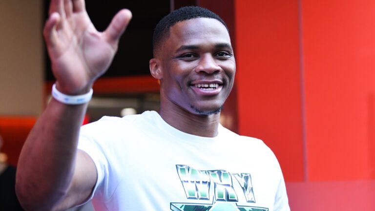 Veterán Westbrook září v Sacramentu. Kings mají tým plný hvězd
