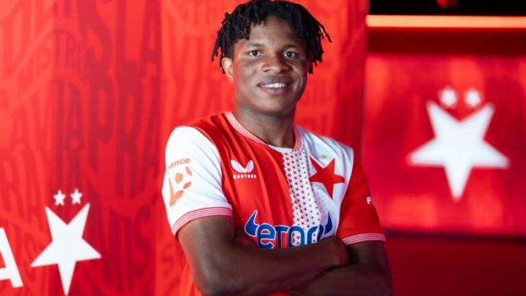 Další odchody z Edenu. Slavia pouští dva Afričany k ligové konkurenci