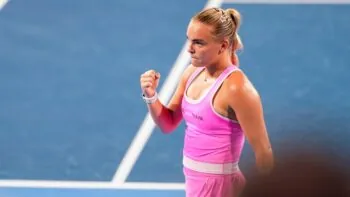 Bejlek šokovala vyřazením Sabalenky. Fanoušci tvrdě kritizují světovou jedničku
