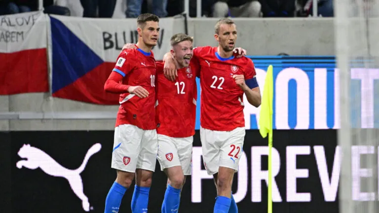 Dobrý výkon a bod se počítá? Reakce členů reprezentace na remízu s JAR jsou reklamou na alibismus