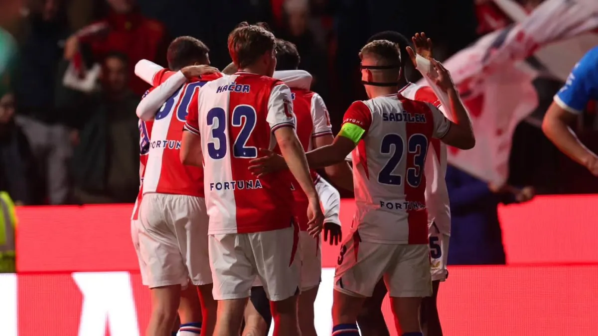 Slavia – Zbrojovka 4:0. Sešívaní přerušili černou sérii a jsou ve čtvrtfinále poháru. Rozhodl mladý Nigerijec