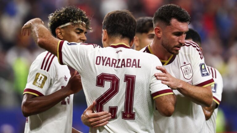 Španělé vymazali Francouze a po titulu z ME si zahrají také o zlato na MS