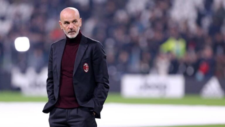 Velké trápení u konce? Trenér Pioli definitivně končí na lavičce AC Milán, kdo od nové sezóny převezme Rossoneri?