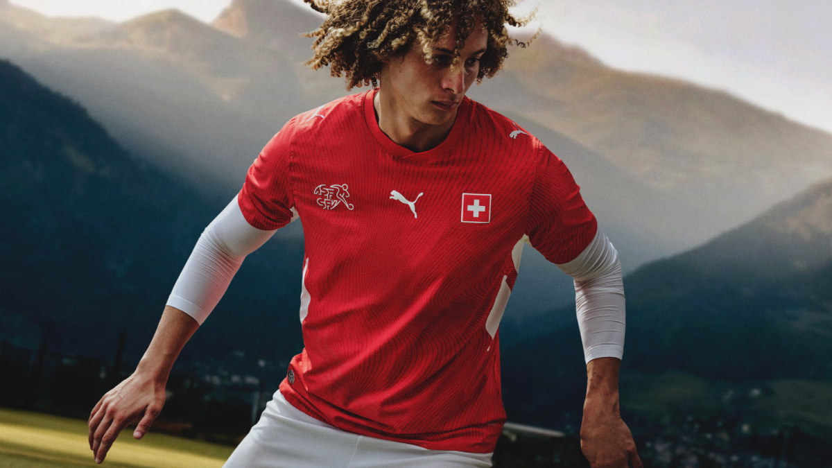 Švýcarské dresy Puma