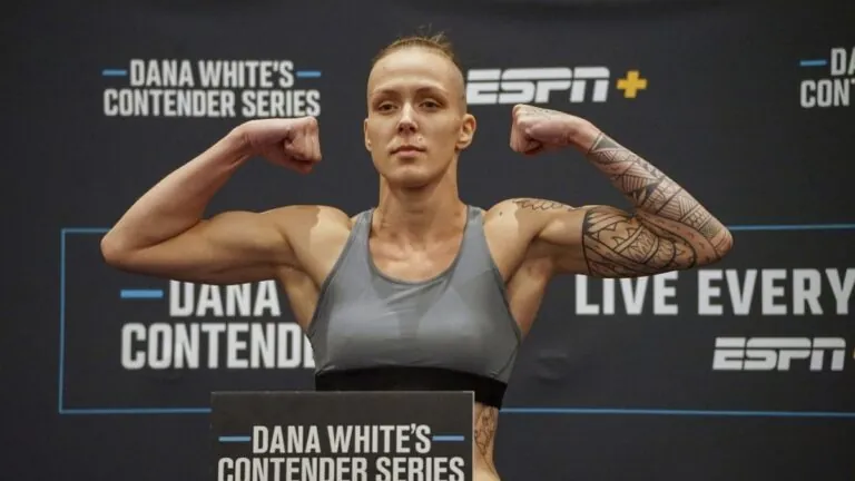 Nůž na krku a poslední šance. Tereza Bledá dostala od UFC drsné ultimátum, přesto chce titul