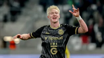 Baník v Hradci shořel a dohrával v deseti. Zkázu ostravského týmu zařídil Tom Slončík