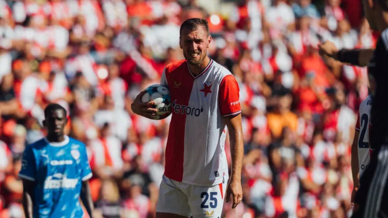 Chorý na odchodu ze Slavie? Plzeň ho láká na lepší podmínky, v létě může přijít zadarmo