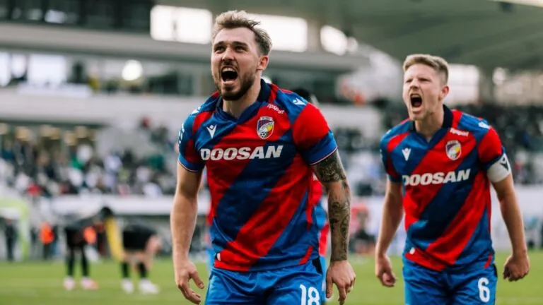 První vlastenec sezony. Ladra nechtěně potopil Plzeň, Liberec vyhrál 3:1
