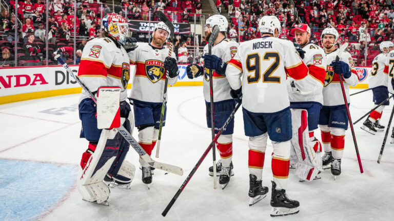 Z favorita na Stanley Cup do boje o play-off. Florida Panthers ztrácejí půdu pod nohama