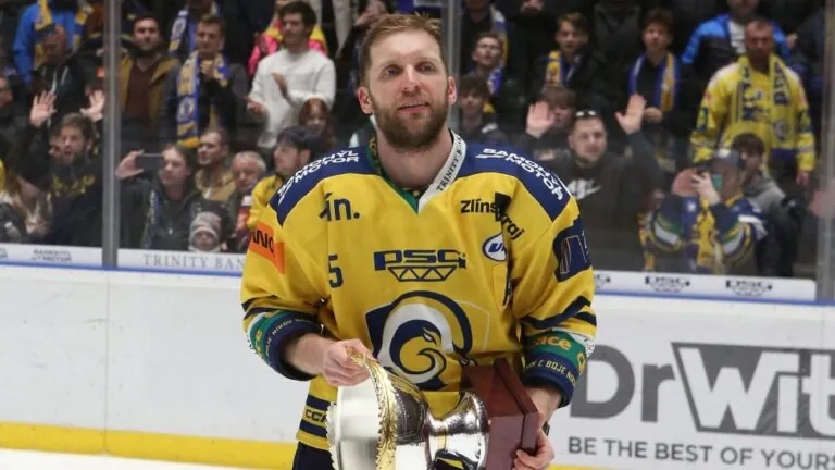 „Extraliga má systém, Maxa liga je více živelná.“ Pospíšil hodnotí propad Zlína i vsetínskou jízdu