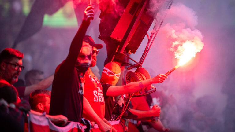 Tribuna Sever se vyjádřila k derby. Skupina odmítá konspirace o cíleném poškození klubu
