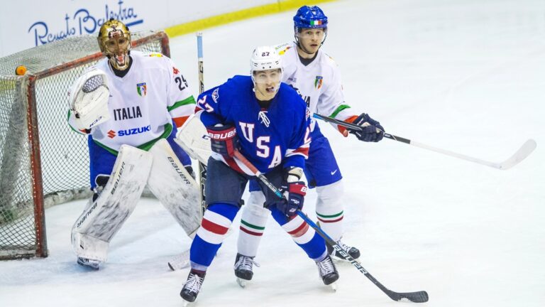 USA proklouzly do čtvrtfinále a zopakují si finále ZOH s Kanadou, Rakušané končí