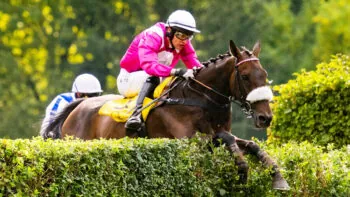 Velká pardubická 2026: Program, startovní listina a kde sledovat