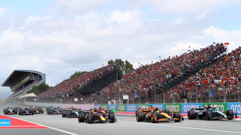 Verstappen triumfoval i ve Španělsku. Hamilton poprvé v sezóně na pódiu, Norris s Russellem předvedli reklamu na F1