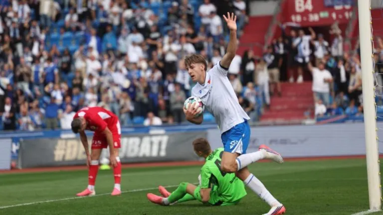 Světlo v temnotě pro Baník. Atlético Madrid zaujal 18letý talent, Španělé už řeší jeho adaptaci