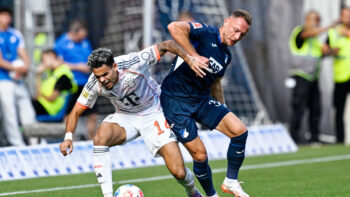 VIDEO: Coufal proti Bayernu skóroval z přímého kopu