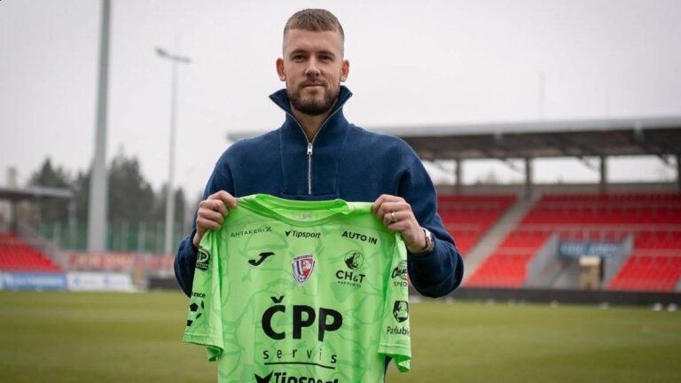 Zamíří brankář Sparty ke konkurenci? Vorel by mohl posílit Baník