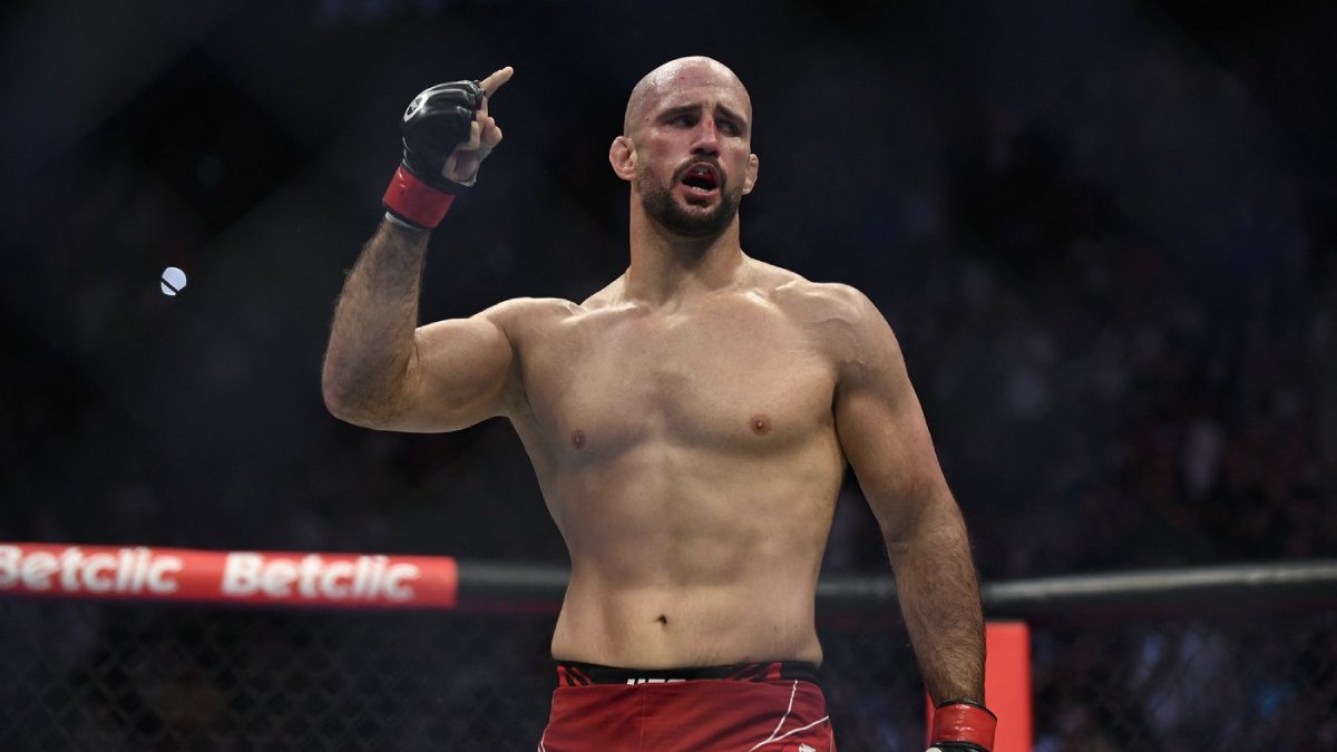 Volkan Oezdemir UFC