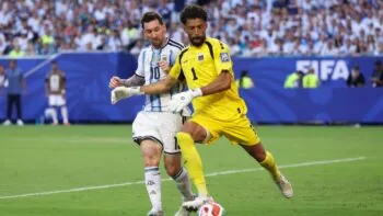Messiho trápila hvězda Instagramu. Vozinha je ve 40 letech senzací MS, má víc kliček než Ronaldo