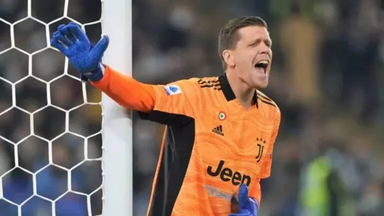 Barcelona si místo zraněného Ter Stegena vytáhla brankáře z fotbalového důchodu! Na Camp Nou míří Szczęsny