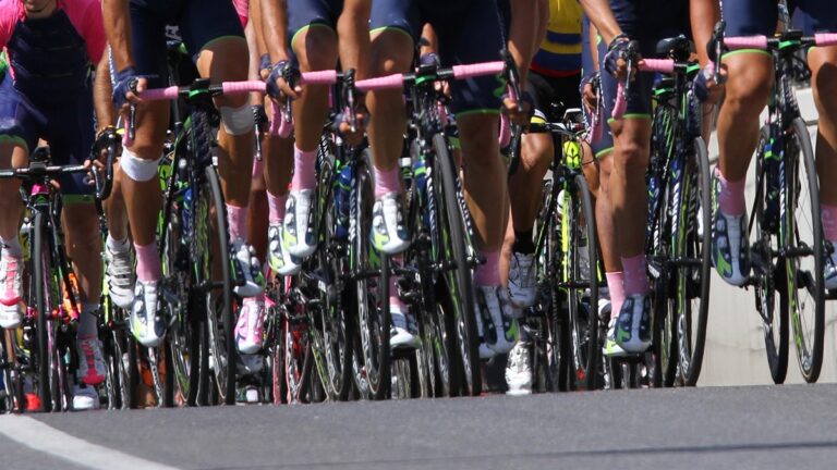 MČR v silniční cyklistice 2025: Kompletní program a kde sledovat závod