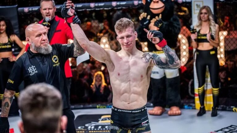 Nová váha, nová éra, nový Jakub Tichota. Největší český talent se po roce a půl vrací do klece: Chci odvetu s Keitou a Paradeiserův titul