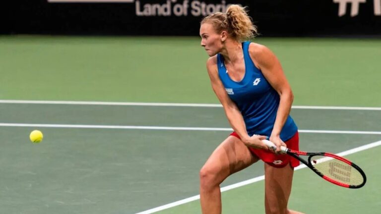 Nosková na rozdíl od Vondroušové postoupila v Abú Dhabí mezi čtyři nejlepší. Siniakovou čeká v Kluži čtvrtfinále