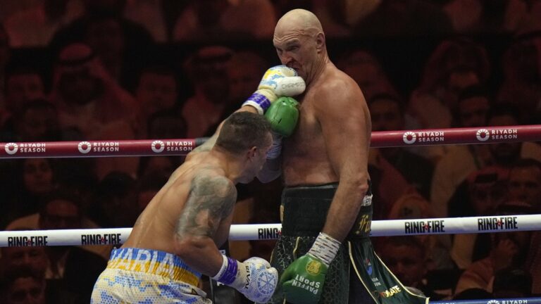 Fury vs Usyk live stream, kurzy a program [21. 12. 2024]. Kde sledovat box živě?