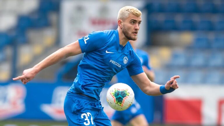 Velká posila pro Baník! Ze švédského Malmö přichází stoper Matěj Chaluš