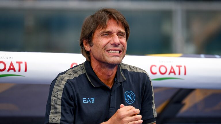Čtyři góly i emoční zkrat Conteho. Inter s Neapolí jen remizoval 2:2